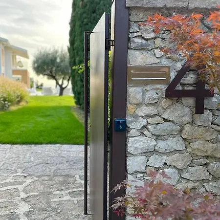 Montagna Torri Del Benaco